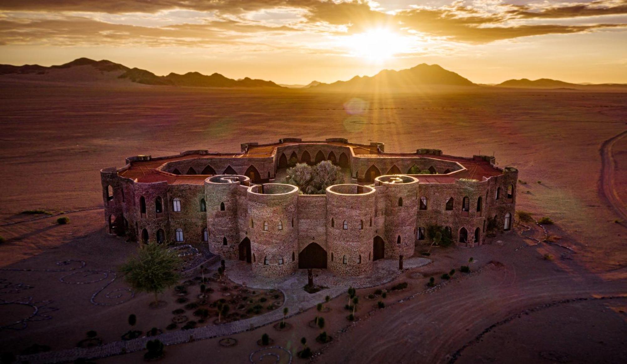 Le Mirage Resort & Spa Sesriem Exterior photo